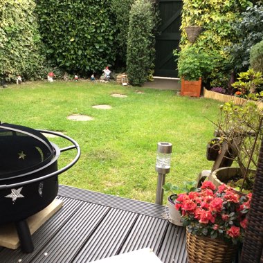 Lee's garden